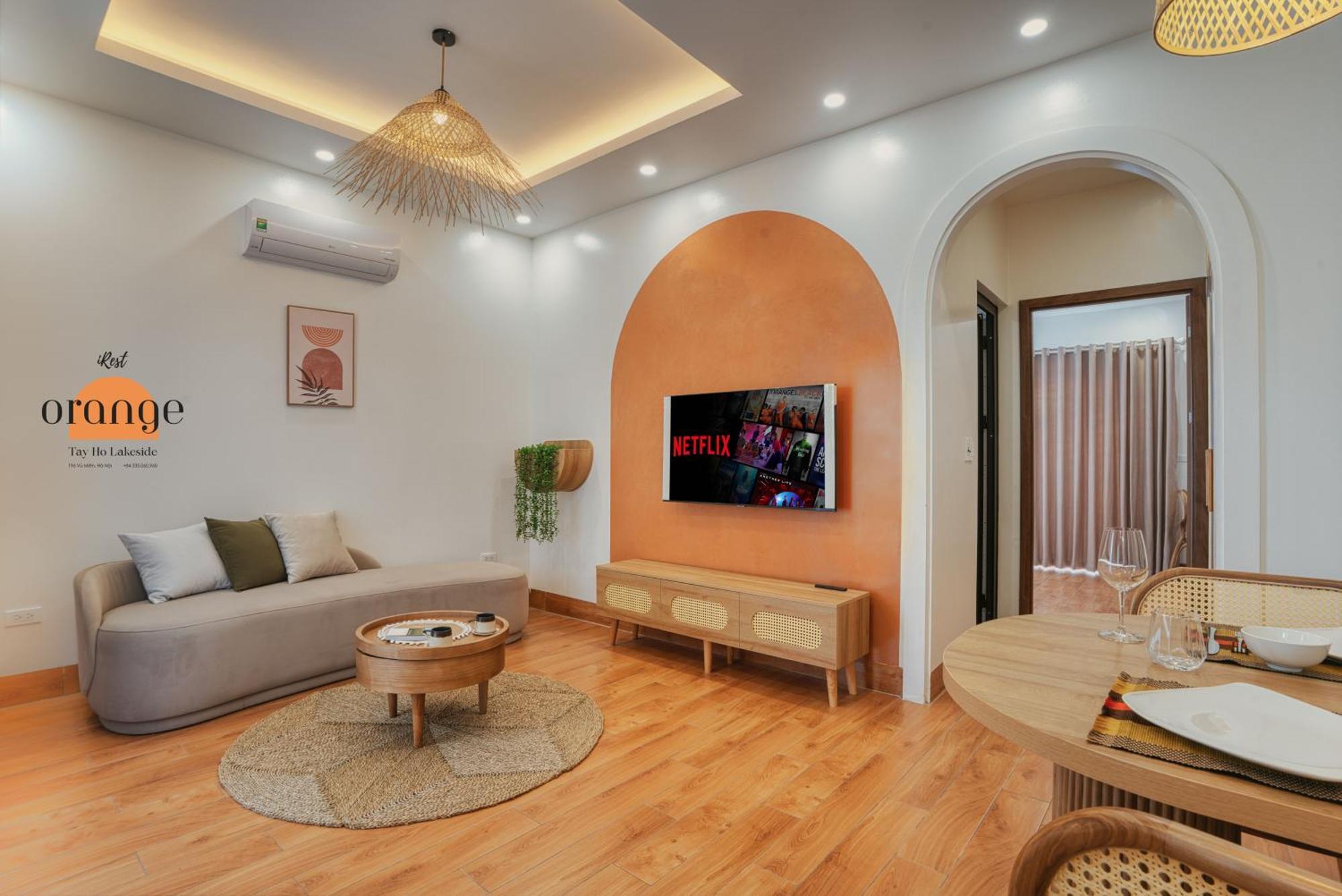 Irest Orange Tay Ho Lakeside Apartment — Photos 1